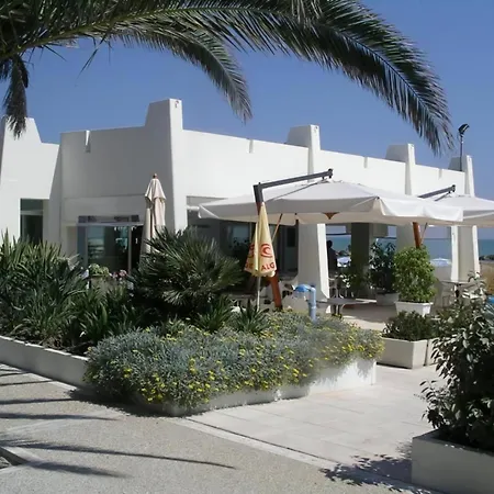 Residence I Delfini Apartment *
